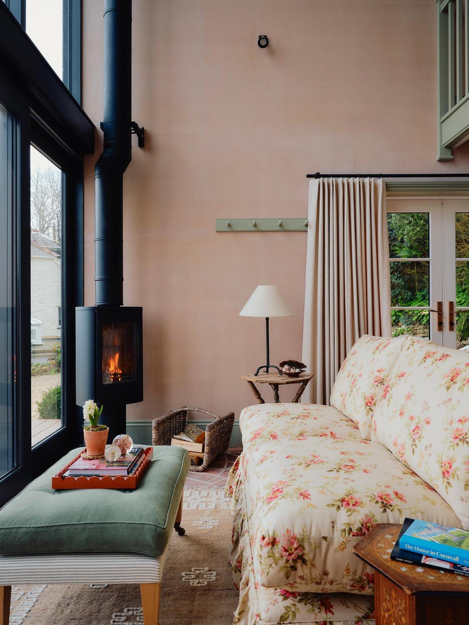 1-Bed Luxury Seafront Cabin In Heart Of Newlyn, Mousehole 外观 照片